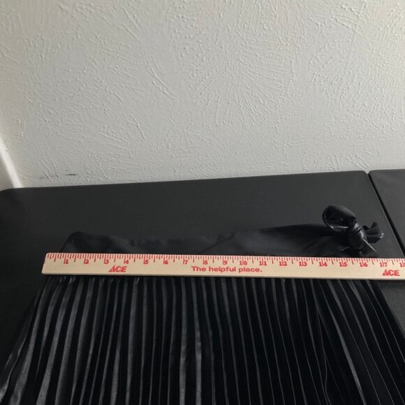 White House Black Market Pleated Midi Skirt Asymmetric Hem Bow Size 8 Elegant - Picture 10 of 12